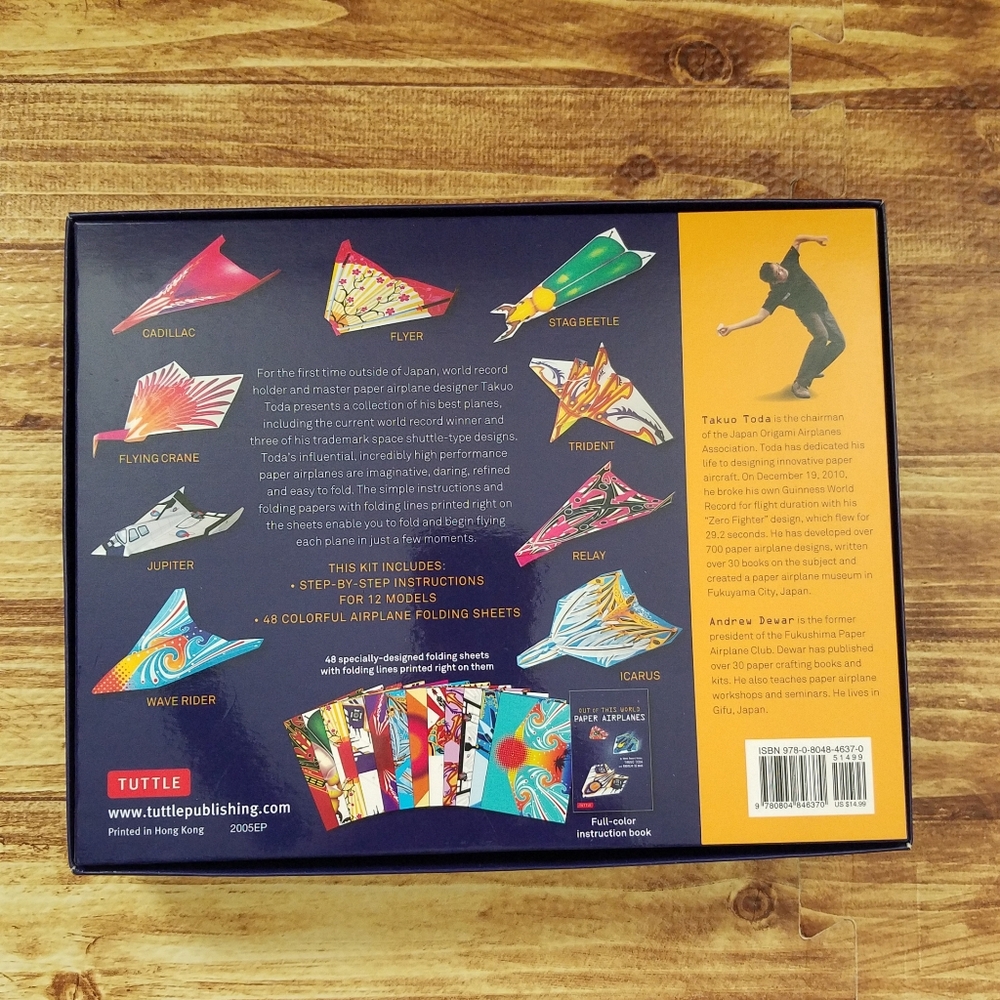 Out of This World Paper Airplanes Book And Paper Craft Kit Tuttle Publishing - Picture 3 of 11